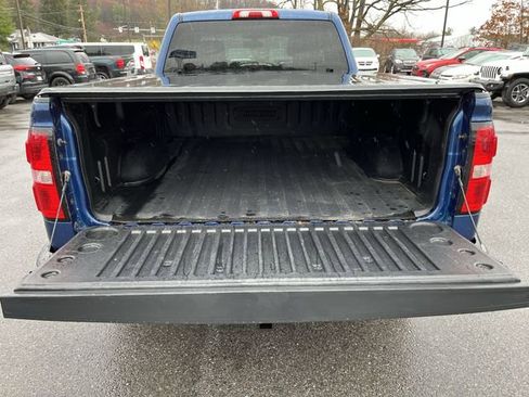 Used 2015 GMC Sierra 1500 SLE w/ SLE Value Package image 22
