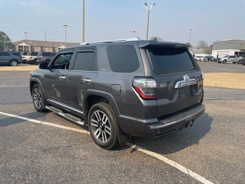 Used 2014 Toyota 4Runner Limited image 9