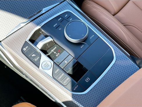 New 2026 BMW 330i Sedan w/ Convenience Package RWD image 14