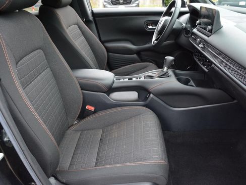 Used 2024 Honda HR-V Sport image 19
