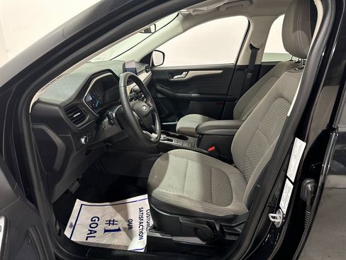 Used 2021 Ford Escape SE w/ Cold Weather Package image 14