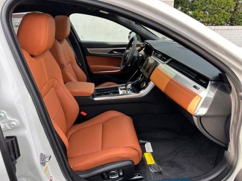 New 2024 Jaguar XF R-Dynamic SE image 32