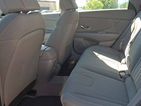 New 2026 Hyundai Elantra SEL Sport FWD image 6