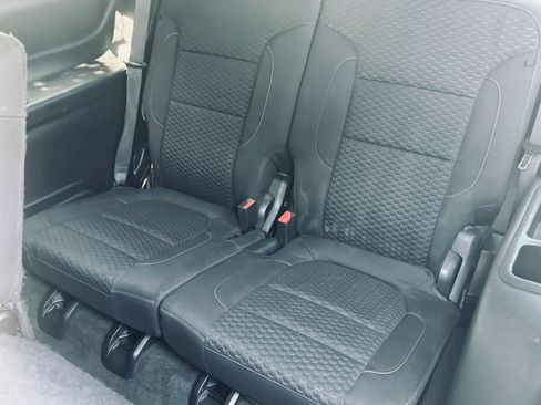 Used 2017 GMC Acadia SLE AWD/4WD image 17