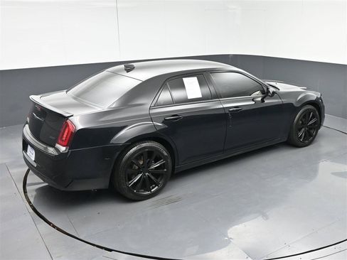 Used 2021 Chrysler 300 Touring w/ Sport Appearance Package RWD image 25