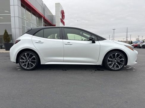 Used 2022 Toyota Corolla XSE image 8