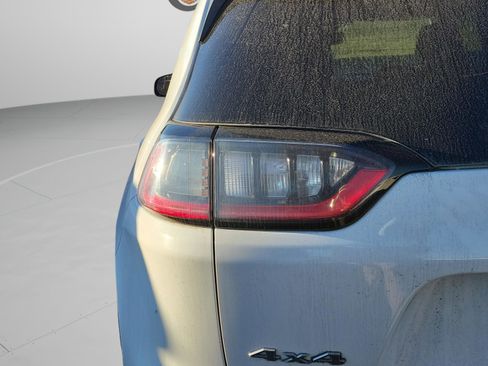 Used 2019 Jeep Cherokee Limited w/ Luxury Group image 20