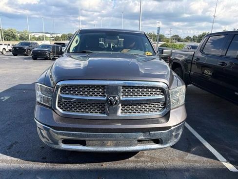 Used 2014 RAM 1500 Classic SLT RWD image 2