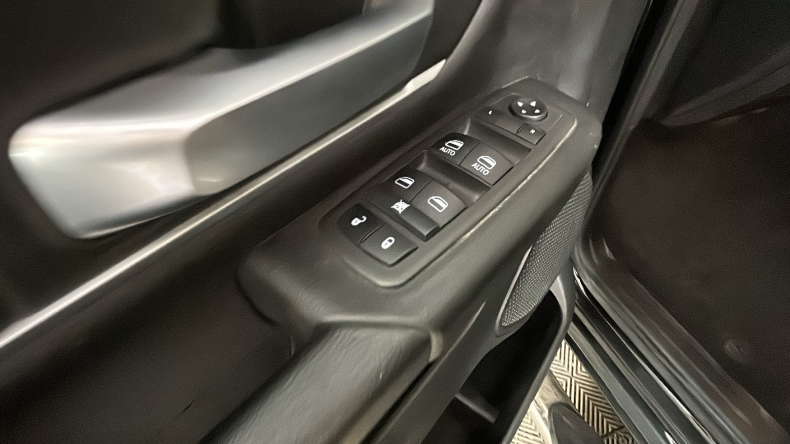 Used 2022 RAM 1500 Big Horn AWD/4WD image 13