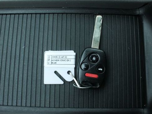 Used 2006 Honda Civic EX image 25