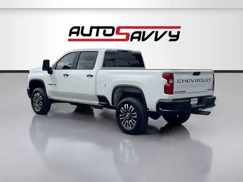Used 2024 Chevrolet Silverado 2500 Custom w/ Custom Convenience Package AWD/4WD image 5