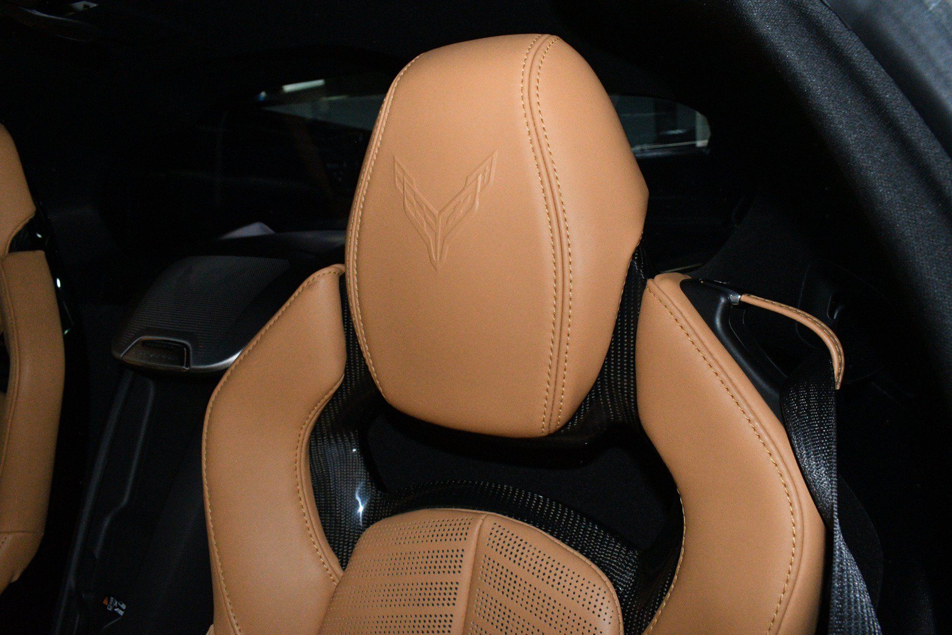 Used 2022 Chevrolet Corvette Stingray Preferred Cpe w/ Z51 Performance Package RWD image 9