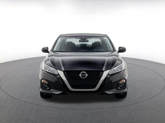 Used 2025 Nissan Altima 2.5 SV FWD video 2