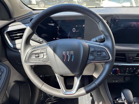 Used 2025 Buick Encore GX Preferred FWD image 35
