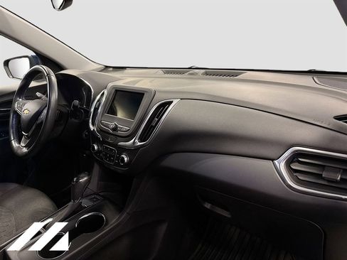 Used 2019 Chevrolet Equinox LT AWD/4WD image 30
