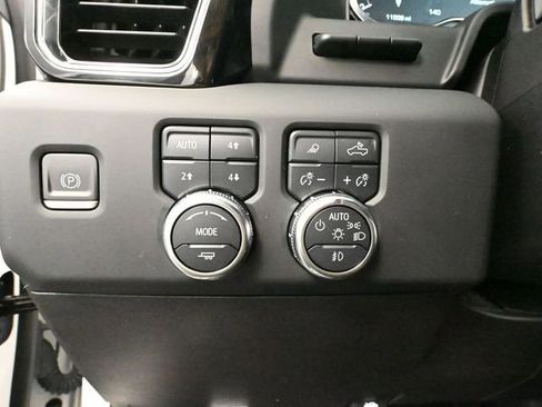 Used 2024 GMC Sierra 1500 Denali Ultimate image 40