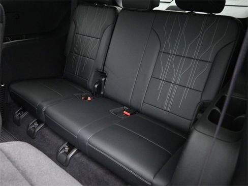 Certified 2025 Buick Enclave Avenir w/ Super Cruise Package image 14