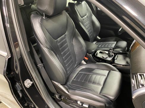 Used 2023 BMW X3 xDrive30i w/ Premium Package image 11