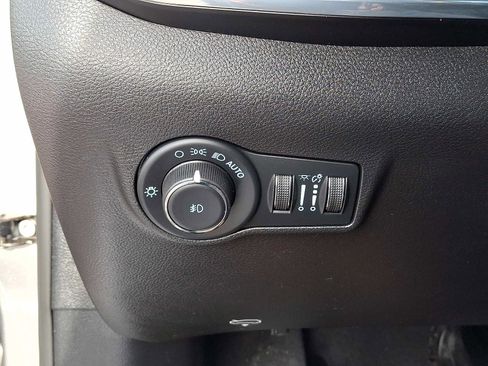 Used 2022 Jeep Compass High Altitude image 26