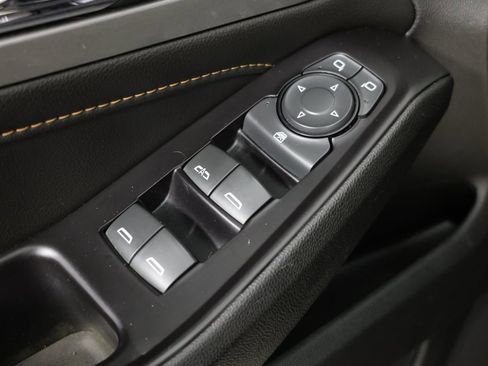 Used 2020 Chevrolet Traverse RS w/ LPO, Floor Liner Package image 23