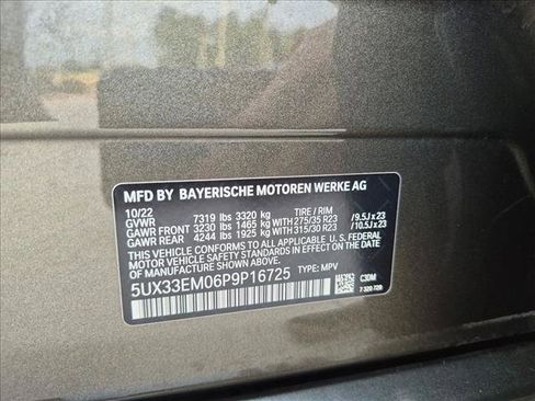 Certified 2023 BMW X7 M60i AWD/4WD image 27