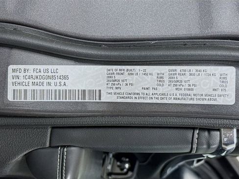 Used 2022 Jeep Grand Cherokee L Overland w/ Luxury Tech Group IV image 34