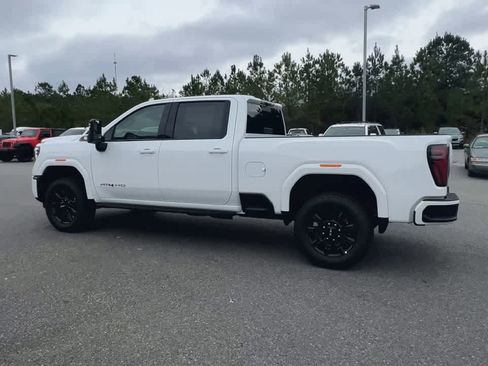 New 2026 GMC Sierra 2500 AT4 w/ AT4 Premium Plus Package image 6