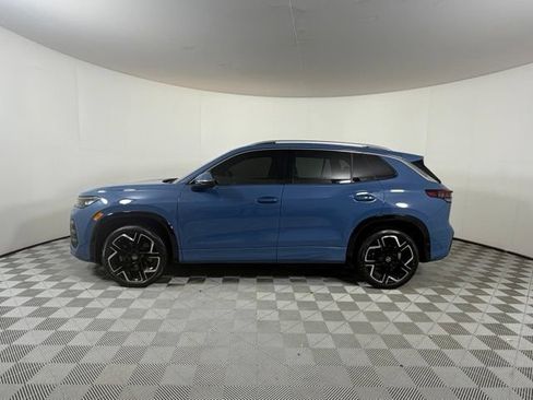 Used 2025 Volkswagen Tiguan SEL R-Line AWD/4WD image 4