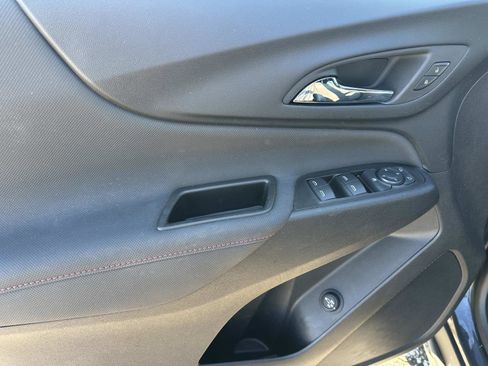 Certified 2022 Chevrolet Equinox RS image 16