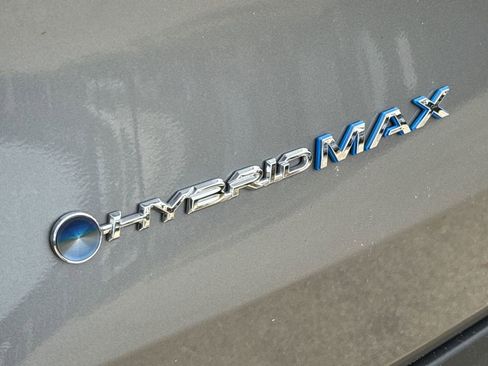 Used 2025 Toyota Grand Highlander AWD Hybrid image 9