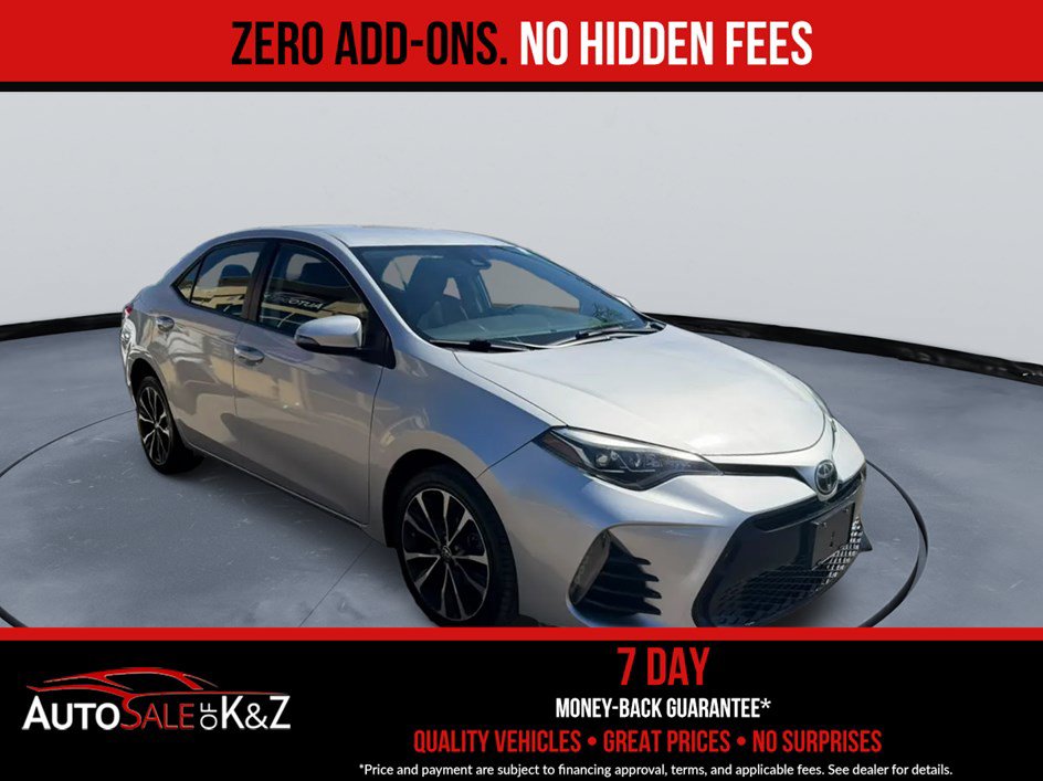 Used 2017 Toyota Corolla SE w/ Carpet Mat Package (TMS) FWD image 2