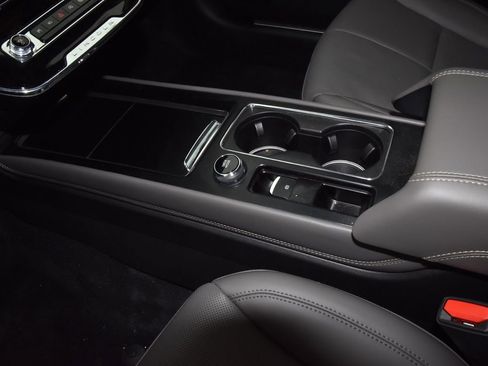 New 2026 Lincoln Corsair Premiere image 30