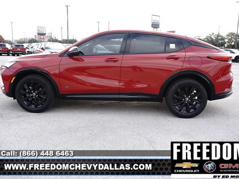 New 2026 Buick Envista Sport Touring image 4