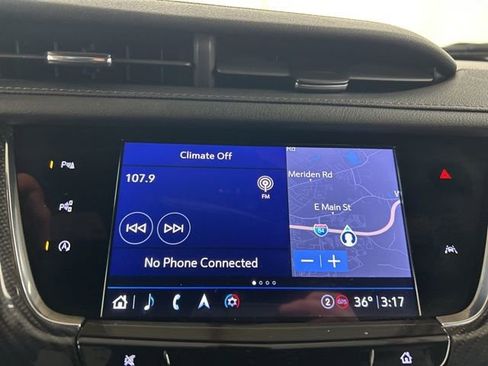 Used 2024 Cadillac XT6 Sport w/ LPO, ONYX Package image 15