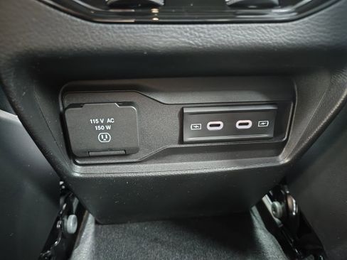 New 2026 Jeep Grand Cherokee Altitude image 22