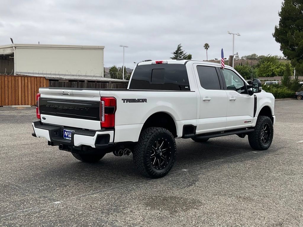 New 2025 Ford F250 Platinum w/ Tremor Off-Road Package AWD/4WD image 6