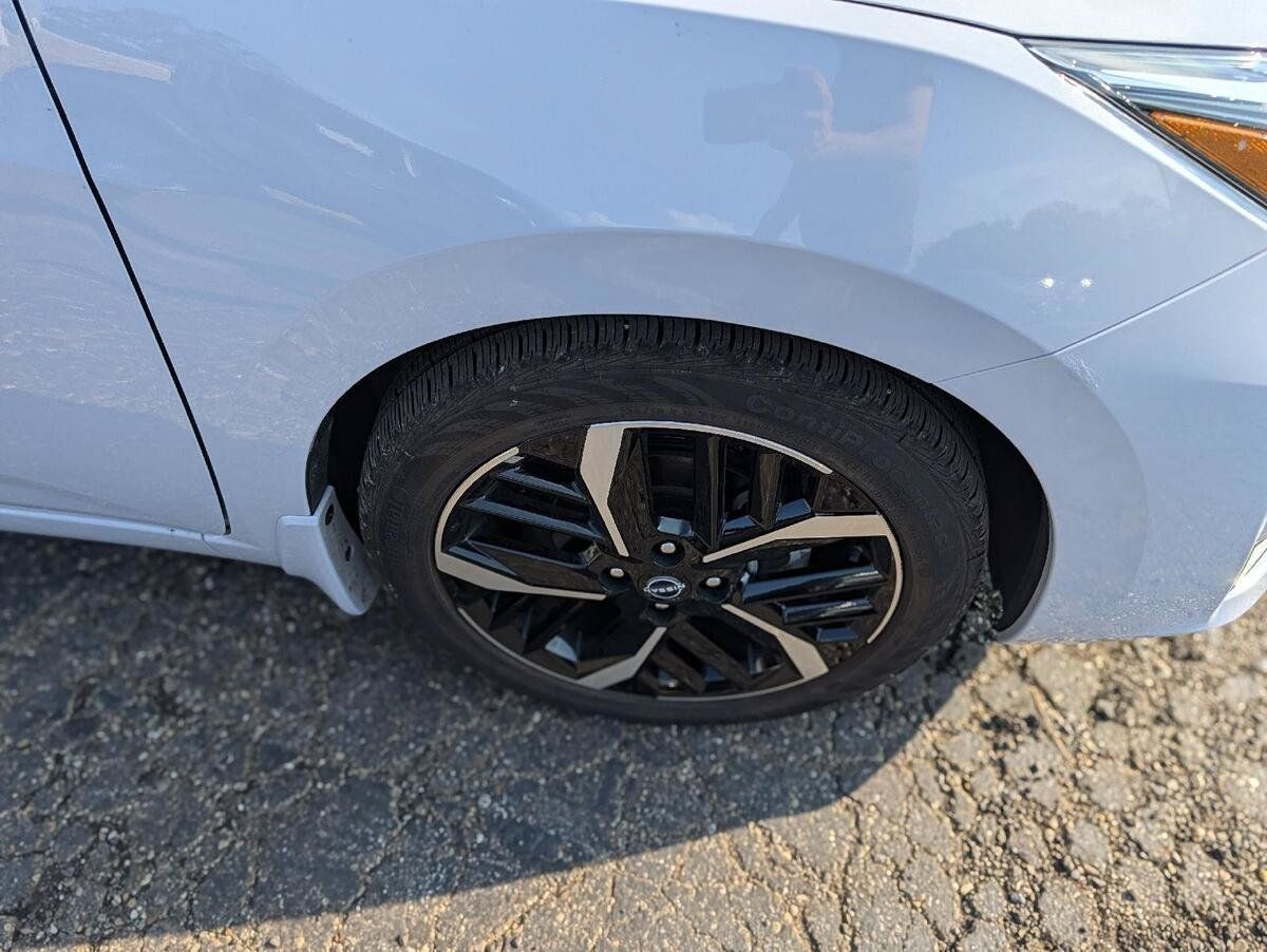 Used 2024 Nissan Versa SR w/ Trunk Package FWD image 29