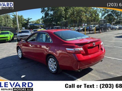 Used 2007 Toyota Camry XLE image 5
