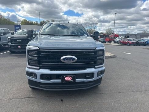 New 2026 Ford F350 Platinum w/ FX4 Off-Road Package AWD/4WD image 2
