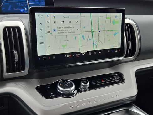 New 2026 Ford Expedition Active image 15