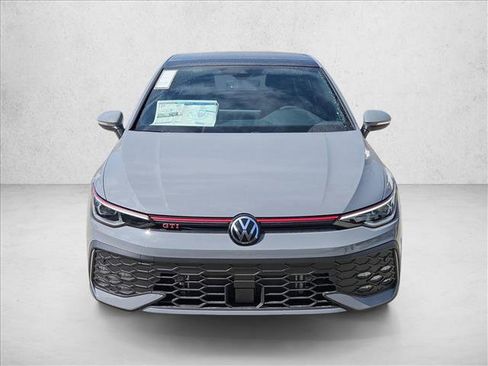 New 2025 Volkswagen Golf SE image 5