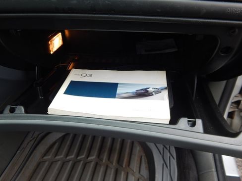 Used 2005 Saab 9-3 Linear image 17