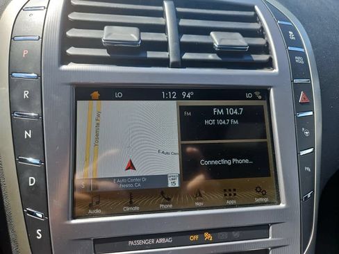 Used 2019 Lincoln MKZ Reserve w/ Luxury Package AWD/4WD image 12