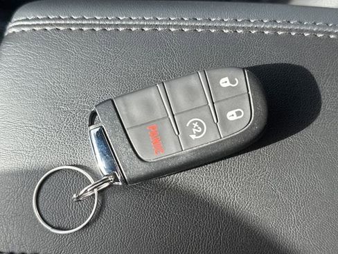 New 2026 Jeep Compass Latitude image 29