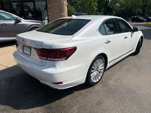Used 2014 Lexus LS 460 AWD w/ Comfort Package image 7