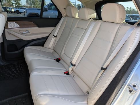 New 2026 Mercedes-Benz GLE 450 4MATIC image 32