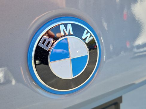 New 2026 BMW 550e xDrive AWD/4WD image 36