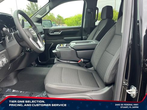 New 2026 GMC Sierra 1500 Elevation AWD/4WD image 9