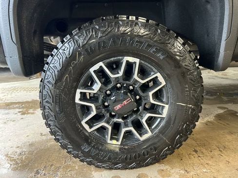 New 2026 GMC Sierra 2500 AT4X image 34