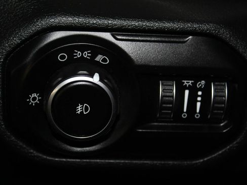 Used 2020 Jeep Wrangler Unlimited Sport AWD/4WD image 24